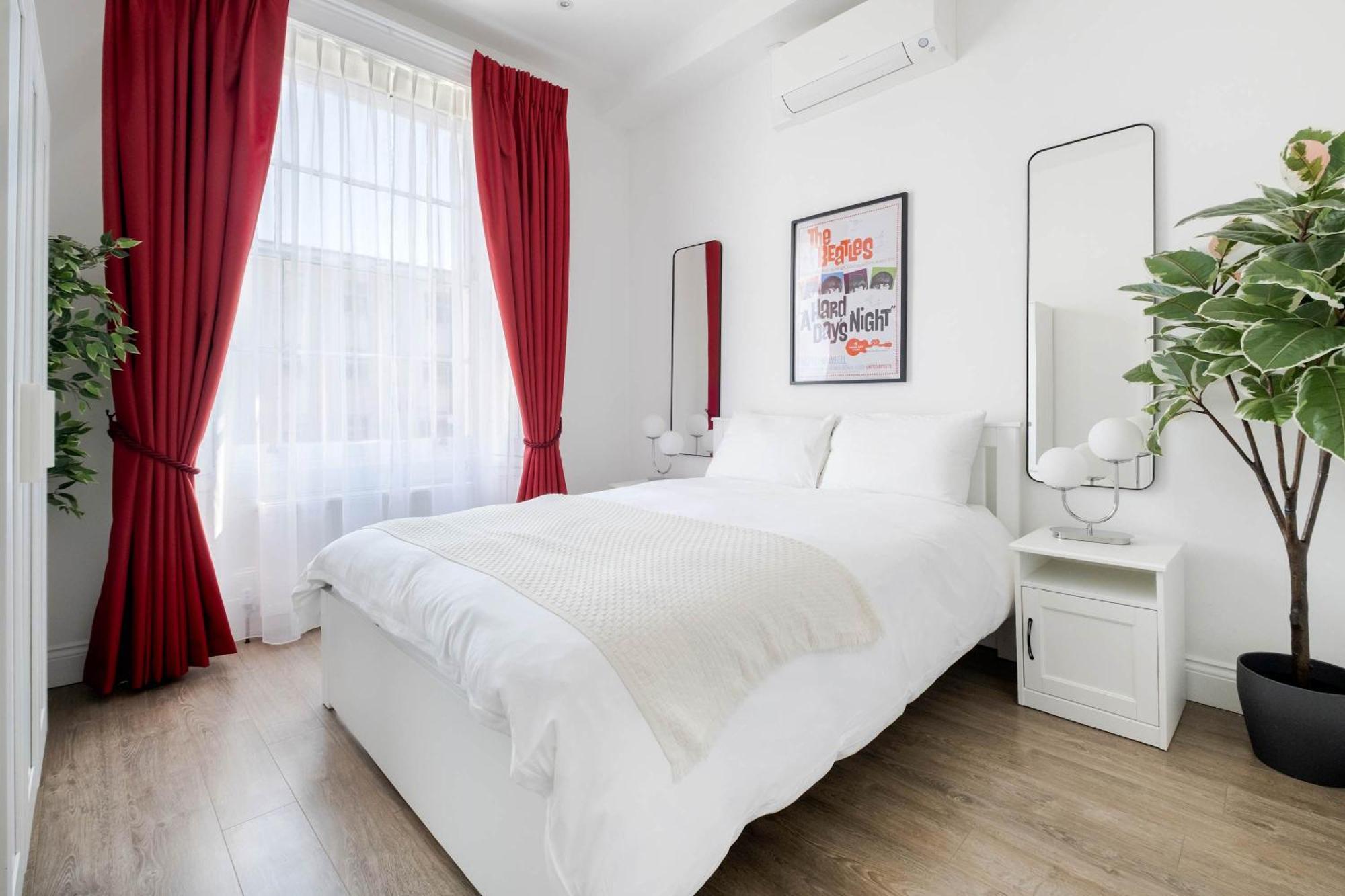 Luxury 4 Bedroom In