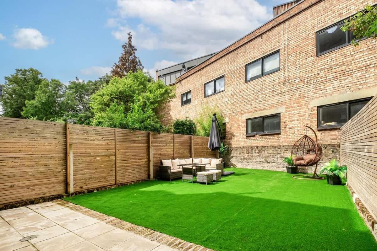 Appartamento Luxury 4 Bedroom In *